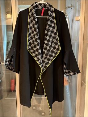 Black Open-Front Coatigan with Houndstooth Trim